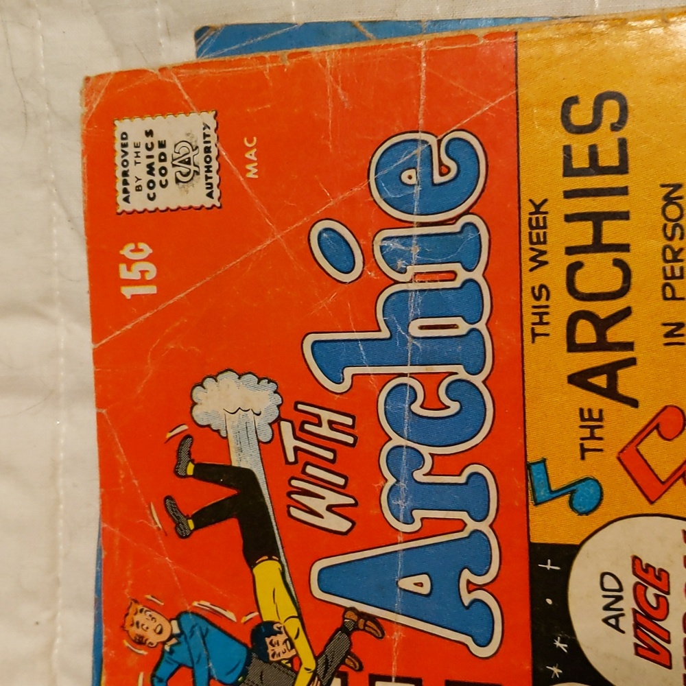 Life With Archie comics - Picture 3 of 8